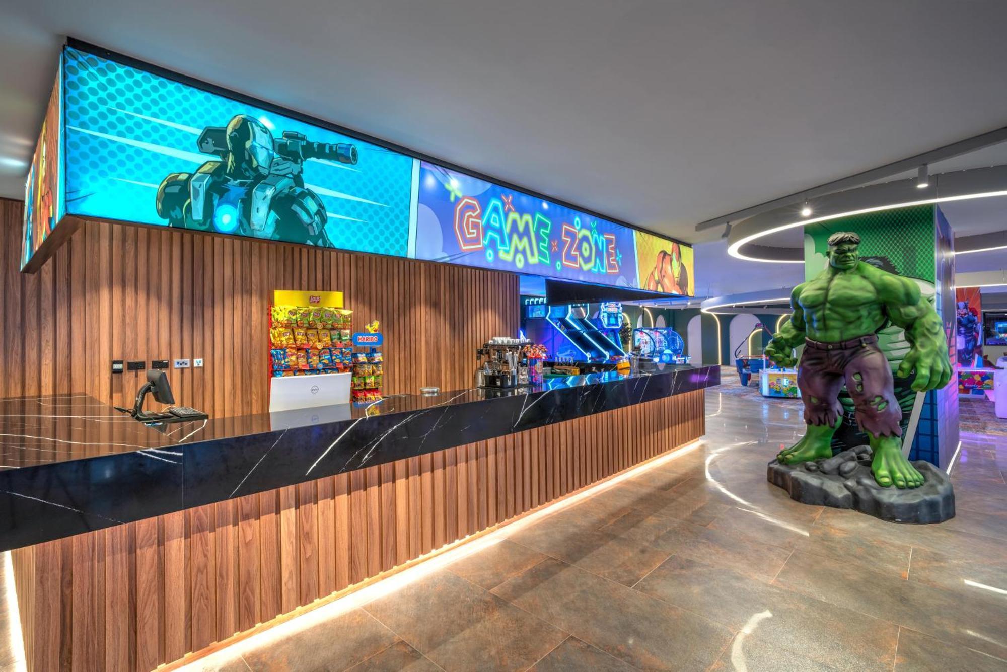 Grand Sapphire Resort & Casino Trikomo Exterior photo
